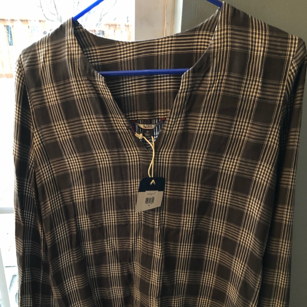 Plaid Tommy Hilfiger long sleeved blouse